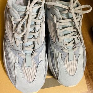 Yeezy 700